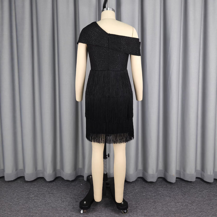 Damen glamouröses Abendkleid mit Rüschen und Fransen Drune
