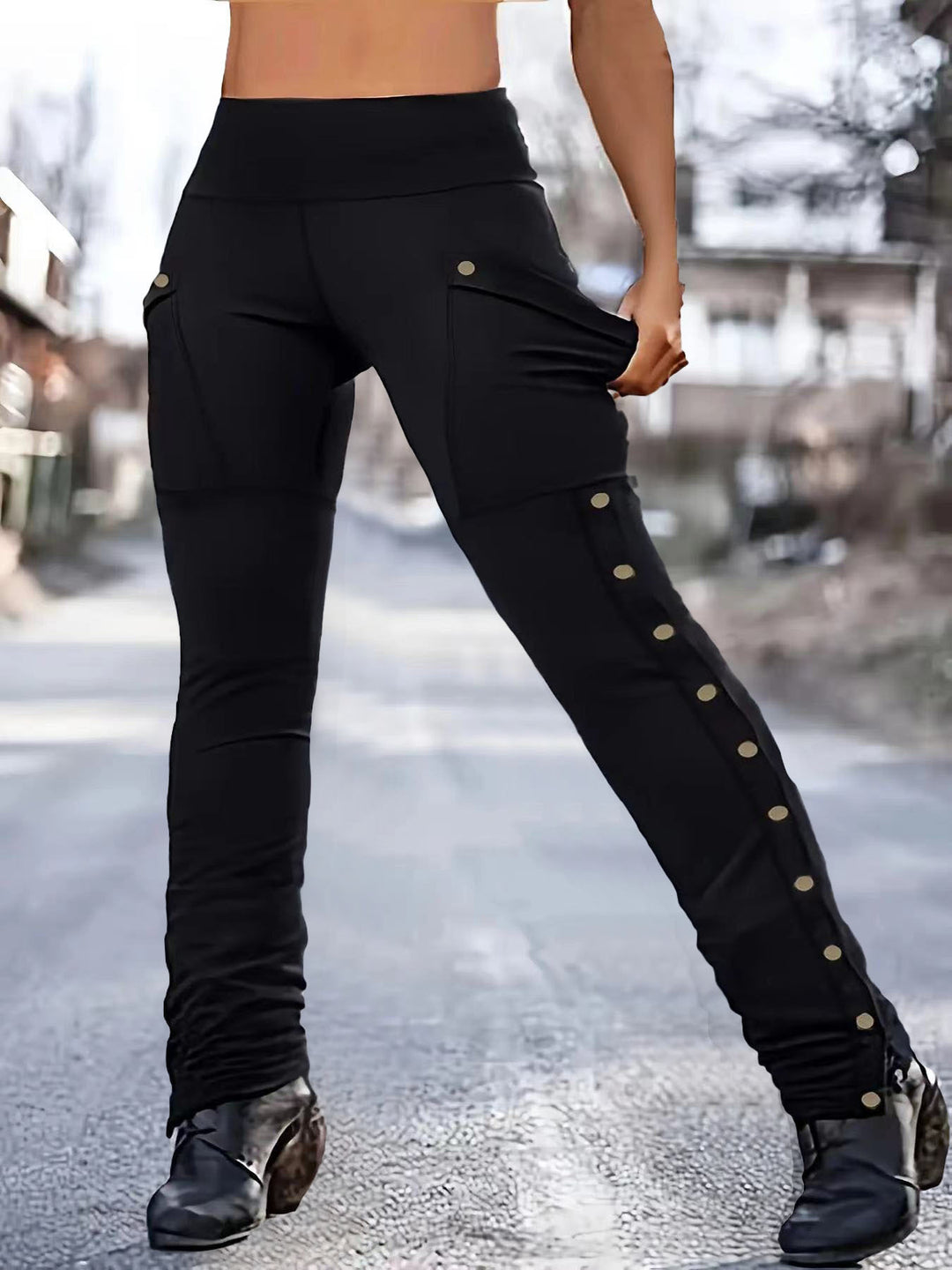 Damen Sportliche Premium-Hose mit praktischen Seitentaschen und Druckknopfdetails Drune