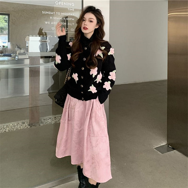 Damen Strickjacke mit floralem Motiv Drune
