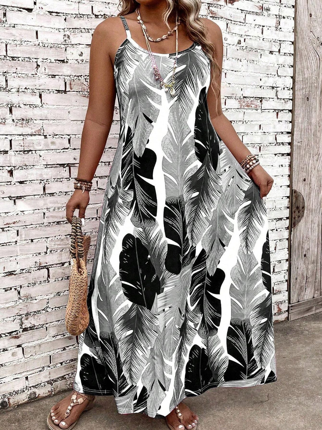 Damen Maxikleid mit aufregendem Blattmuster und schmalen Trägern Drune