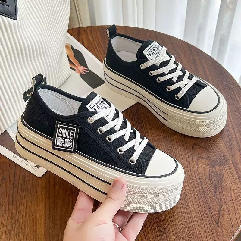 Damen Plateau Sneakers mit doppelter Sohle und trendigem Design Drune
