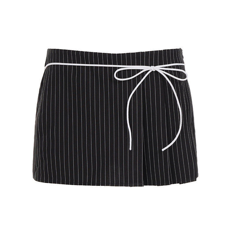 Damen Shorts mit schickem Streifenmuster und elastischem Bund Drune