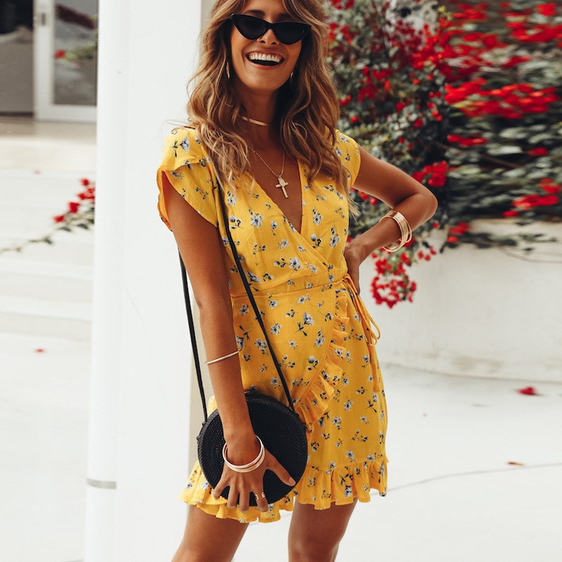 Damen Wickelkleid mit floralen Rüschen und V-Ausschnitt Drune