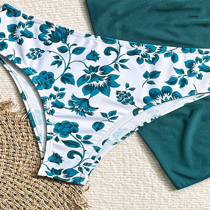 Damen Triangel-Bikini-Set mit floralem Muster und passendem Wickelrock Drune