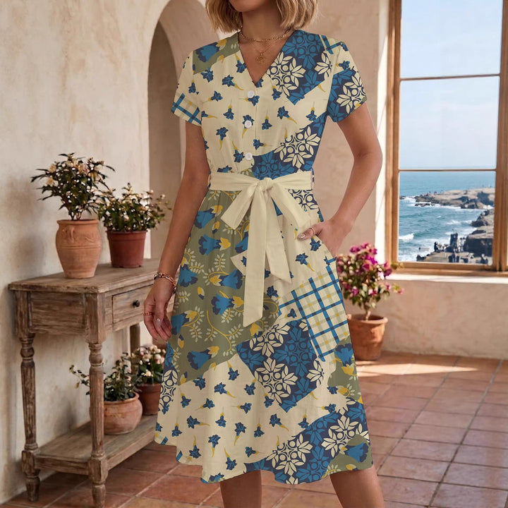 Damen Sommerliches Kleid mit taillierbarem Bindegürtel und floralem Muster Drune