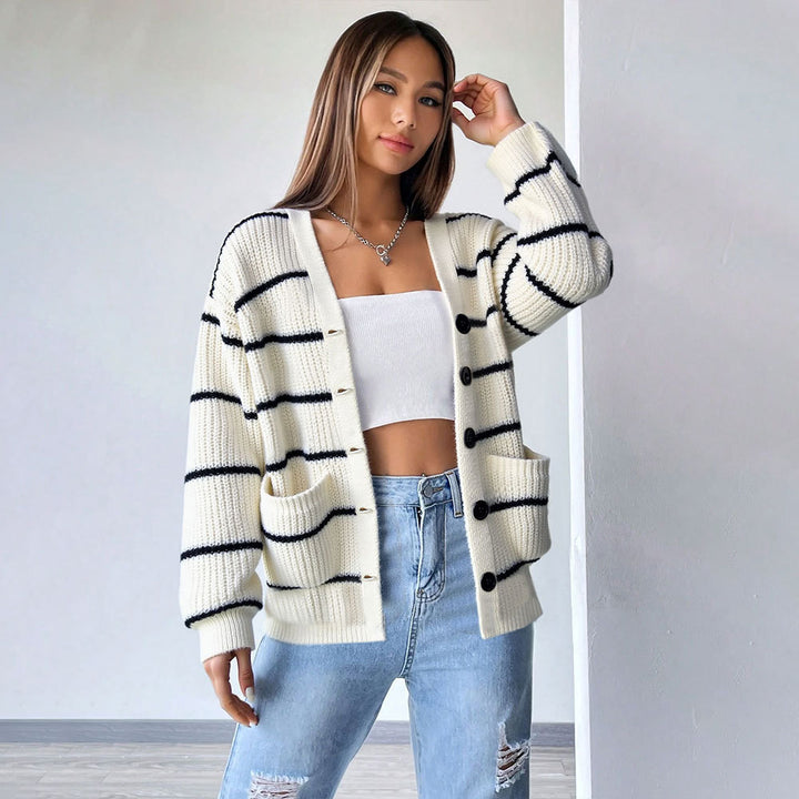 Damen Strickjacke mit modischem Streifenmuster und praktischen Taschen Drune
