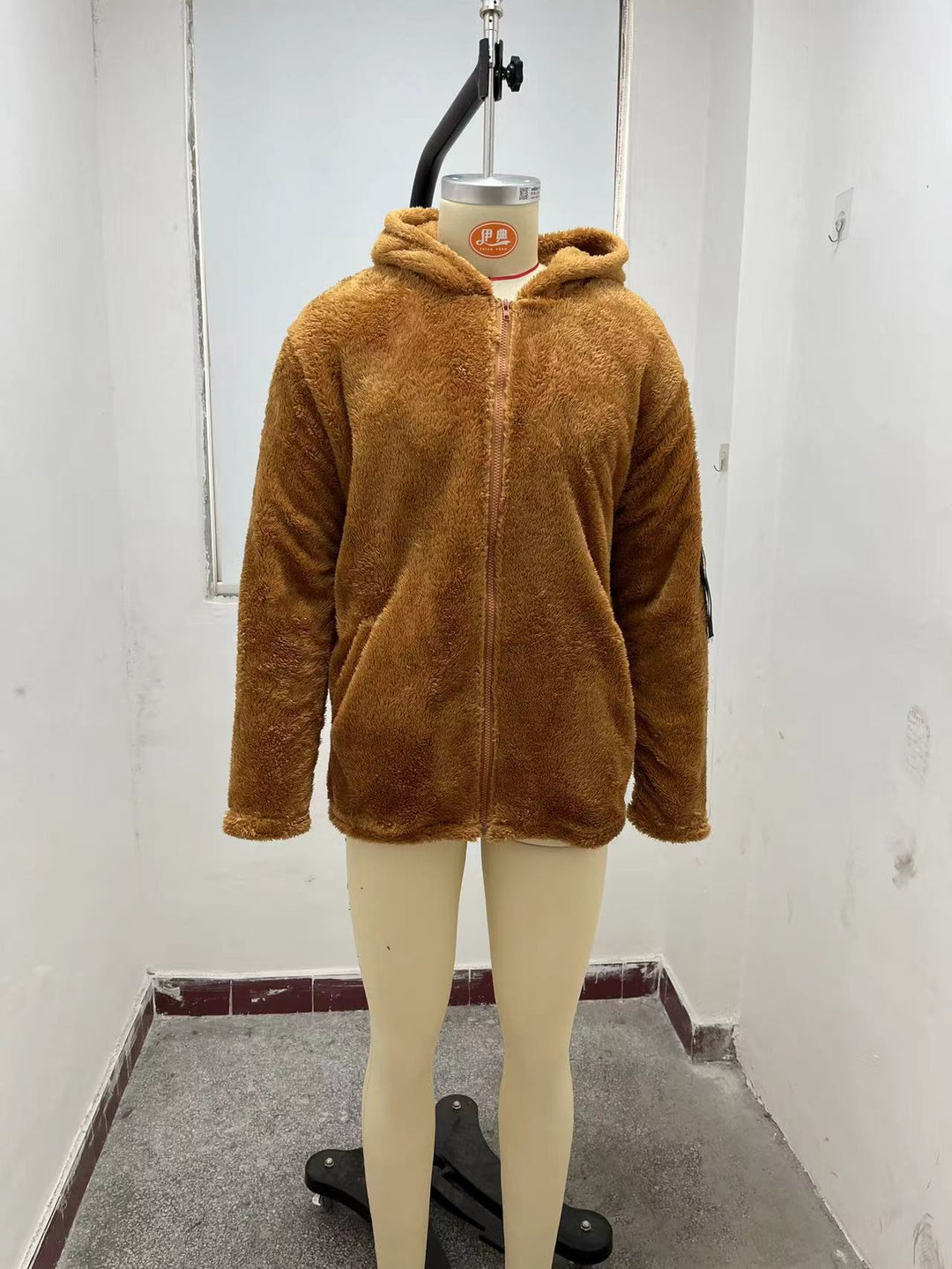 Herren kuschelige Fleecejacke mit großzügiger Kapuze und Reißverschluss Drune