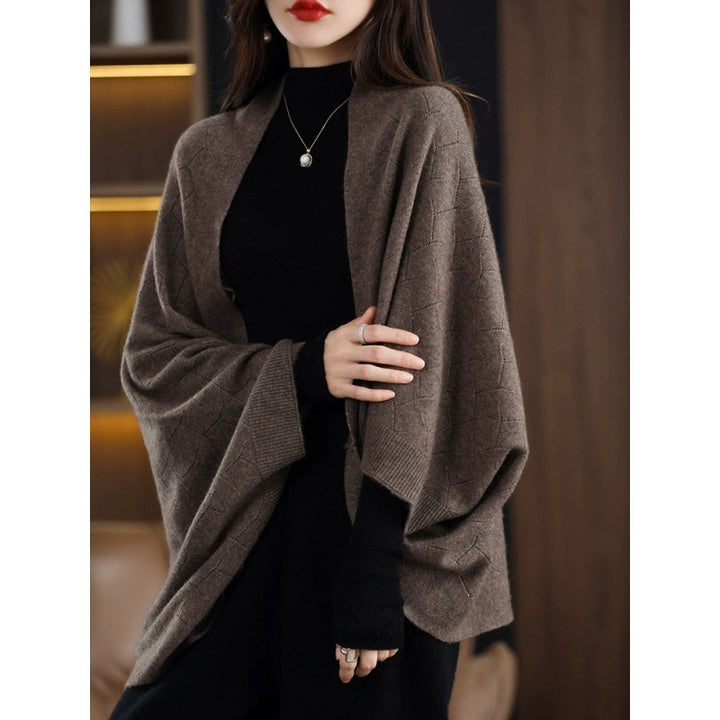 Damen Großer Strickponcho mit modernem Rautenmuster Drune