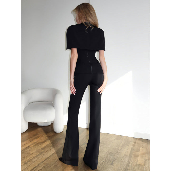 Damen Elegantes Oberteil mit asymmetrischem Kragen und figurbetontem Schnitt Drune