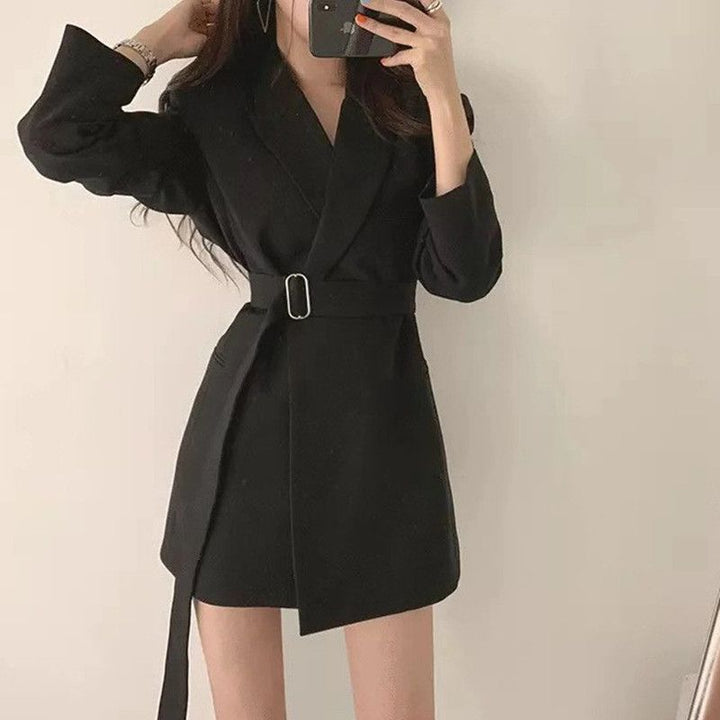 Damen Blazer-Kleid mit tailliertem Schnitt und Gürtel Drune