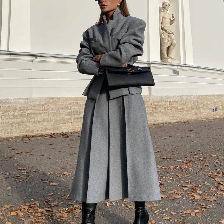 Damen elegantes und modernes Anzugset mit tailliertem Blazer und schwingendem Rock Drune