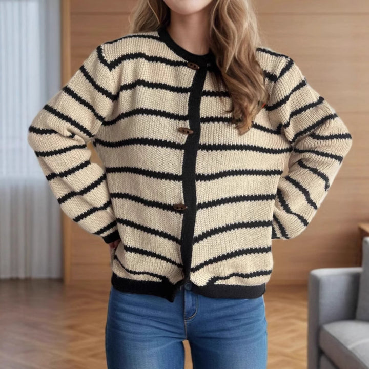 Damen gestreifte Strickjacke mit hochwertigen Holzknöpfen und rundem Ausschnitt Drune