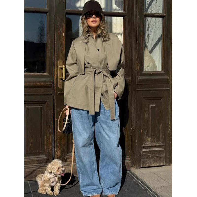 Damen Trenchcoat mit weitem Schnitt und modernem Gurt Drune
