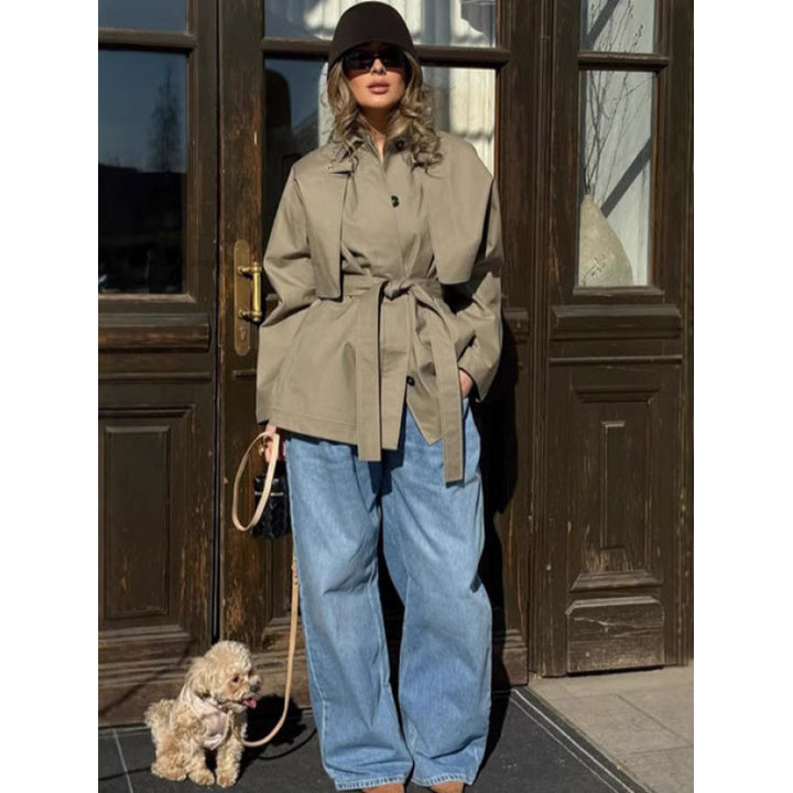 Damen Trenchcoat mit weitem Schnitt und modernem Gurt Drune