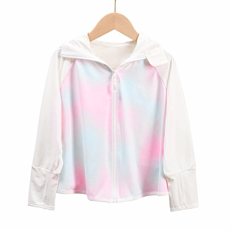 Damen leichte Sportjacke mit Kapuze und dezentem Motiv Drune