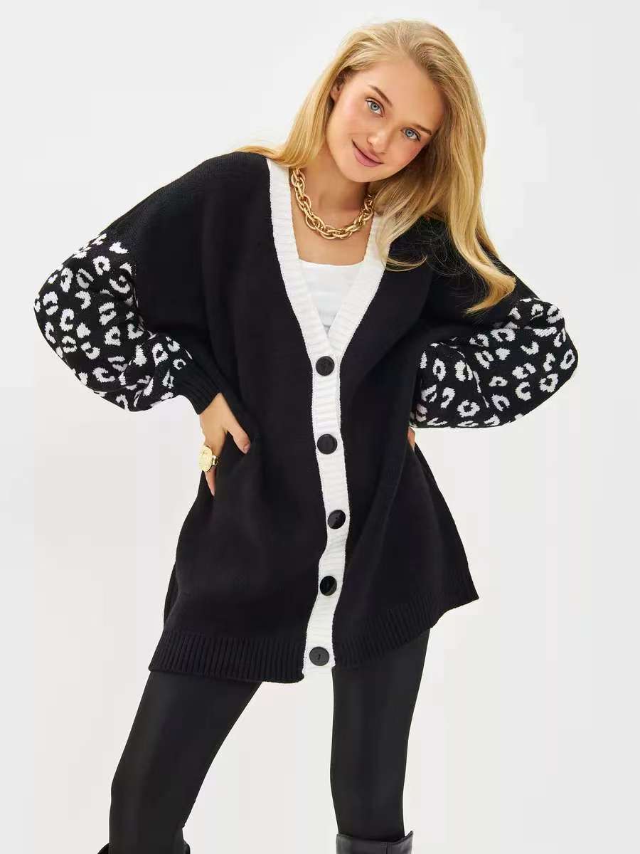 Damen Strickjacke mit kontrastierenden Ärmeln und modischem Muster Drune