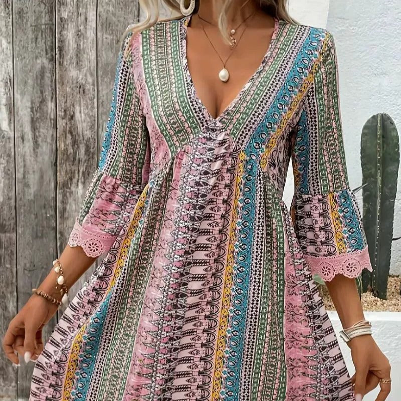 Damen Freizeitkleid mit lässigen Rüschendetails und buntem Muster Drune
