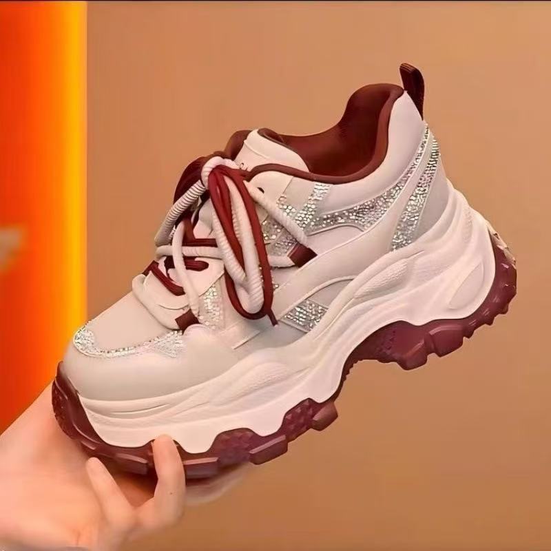 Damen Sportliche Sneakers mit auffälliger Dämpfung und glitzernden Akzenten Drune