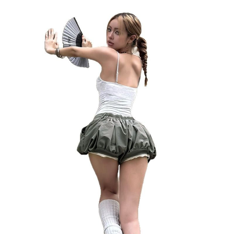 Damen modische Ballonshorts mit flatterndem Schnitt und dekorativen Knöpfen Drune