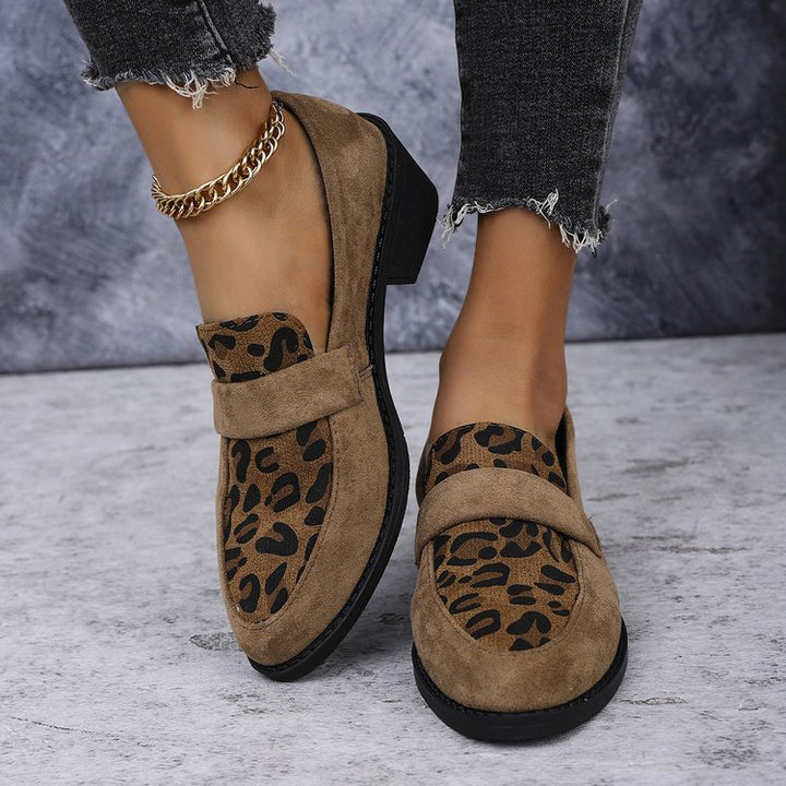 Damen Loafer mit modischem Leopardenmuster und bequemem Fußbett Drune
