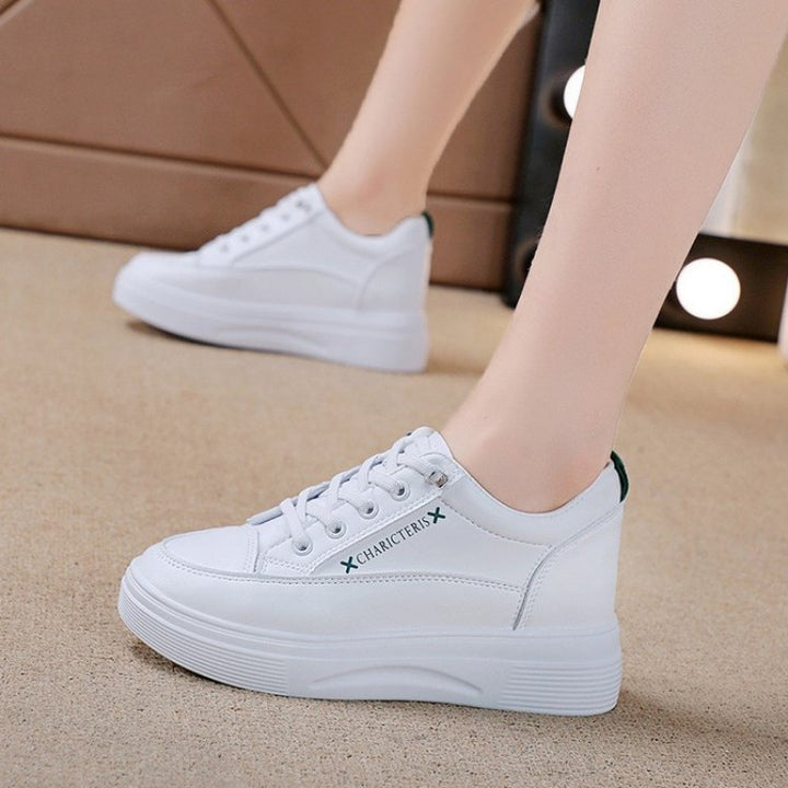 Drune | Stilvolle Einfarbige Sneaker für