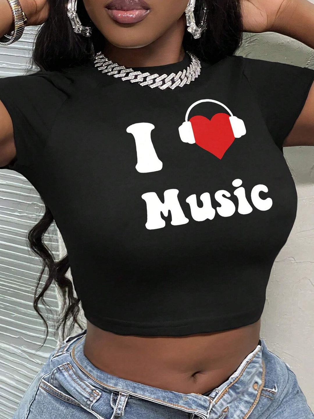 Damen Crop-T-Shirt mit künstlerischem Lippenmotiv und kreativem Druck Drune