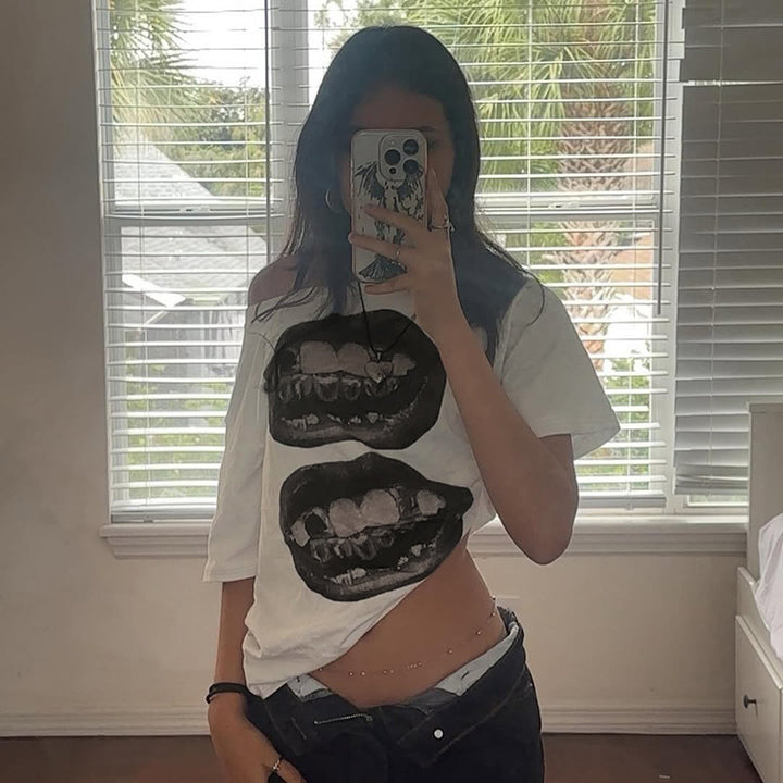 Damen lässiges T-Shirt mit glänzendem Kreuzdesign und großzügigem Ausschnitt Drune
