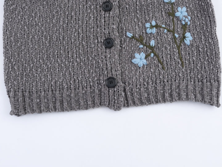Damen Strickjacke mit floralem Stickmuster und Knopfverschluss Drune
