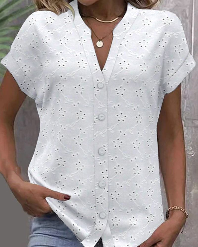 Damen luftige Bluse mit floralen Lochstickereien und durchgehender Knopfleiste Drune