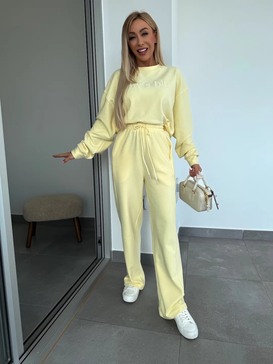 Damen Freizeit-Set mit weitem Sweatshirt und lockerer Hose Drune