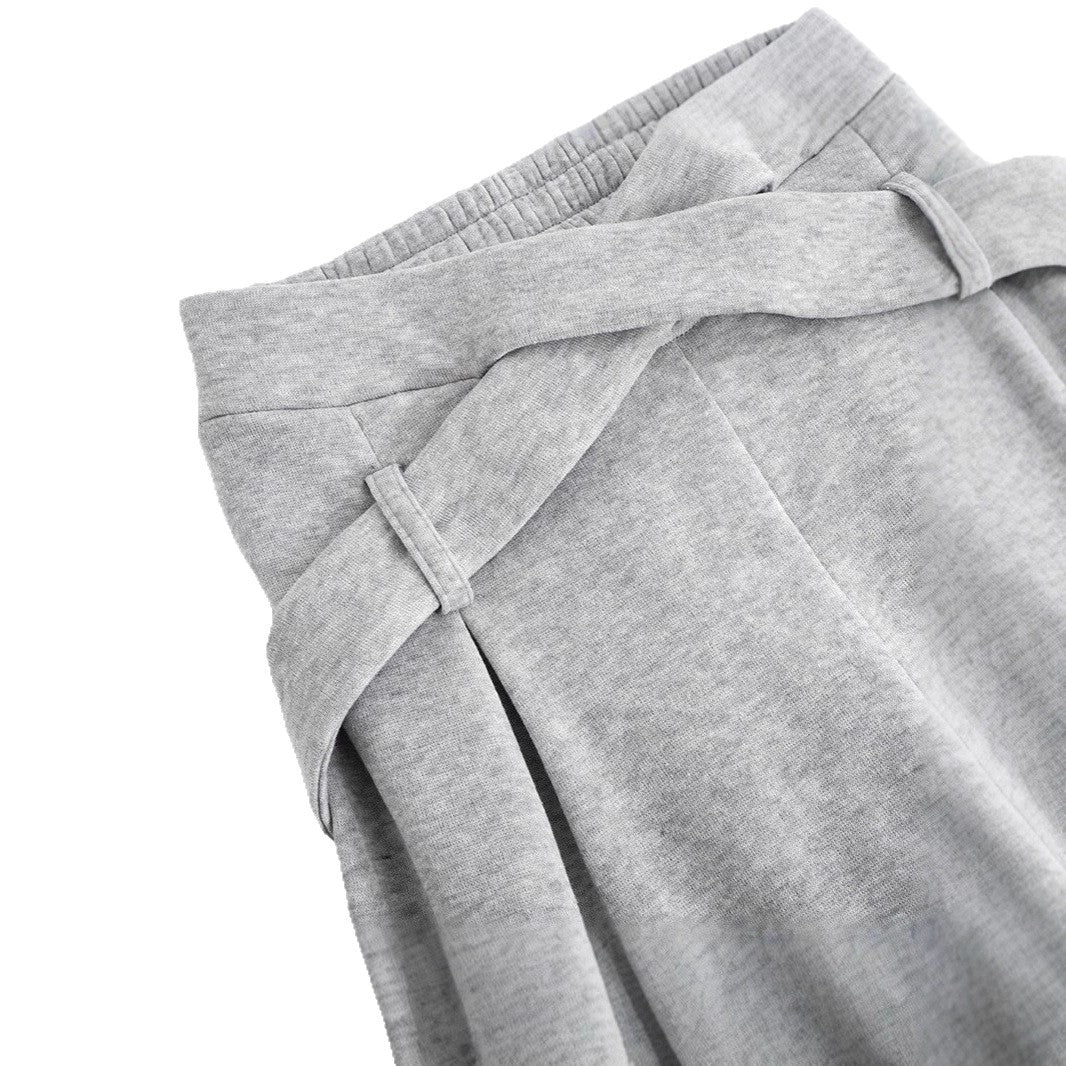 Damen Jogginganzug mit oversize Schnitt und trendigen Details Drune