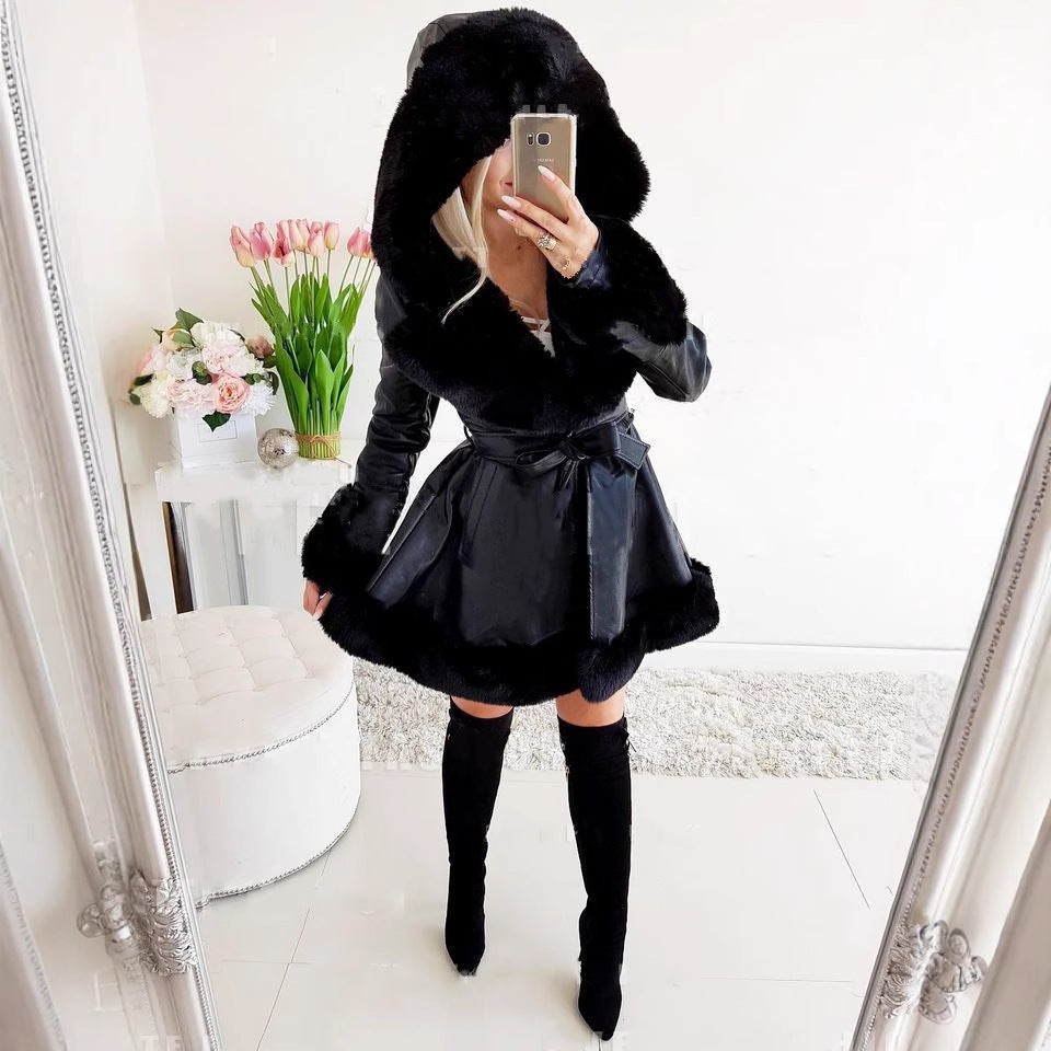 Damen Luxusjacke mit weichem Kunstfellkragen und abnehmbarer Kapuze Drune