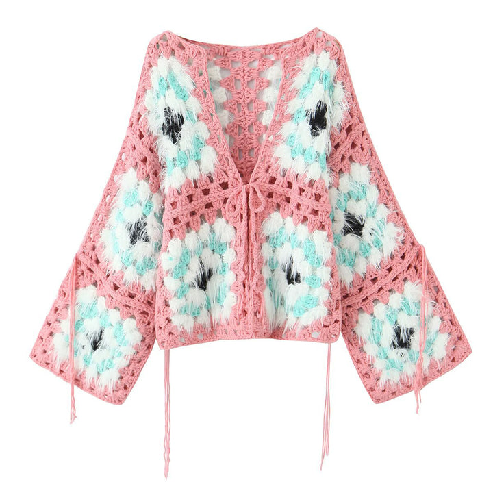Damen modische Strickjacke im einzigartigen Häkelmuster Drune