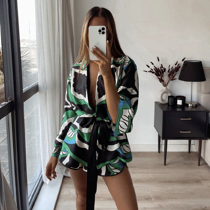 Damen stylische Shorts mit kreativem Blattmuster Drune