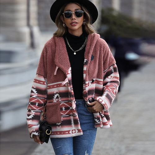 Damen Plüschjacke mit traditionellem Muster und praktischen Taschen Drune