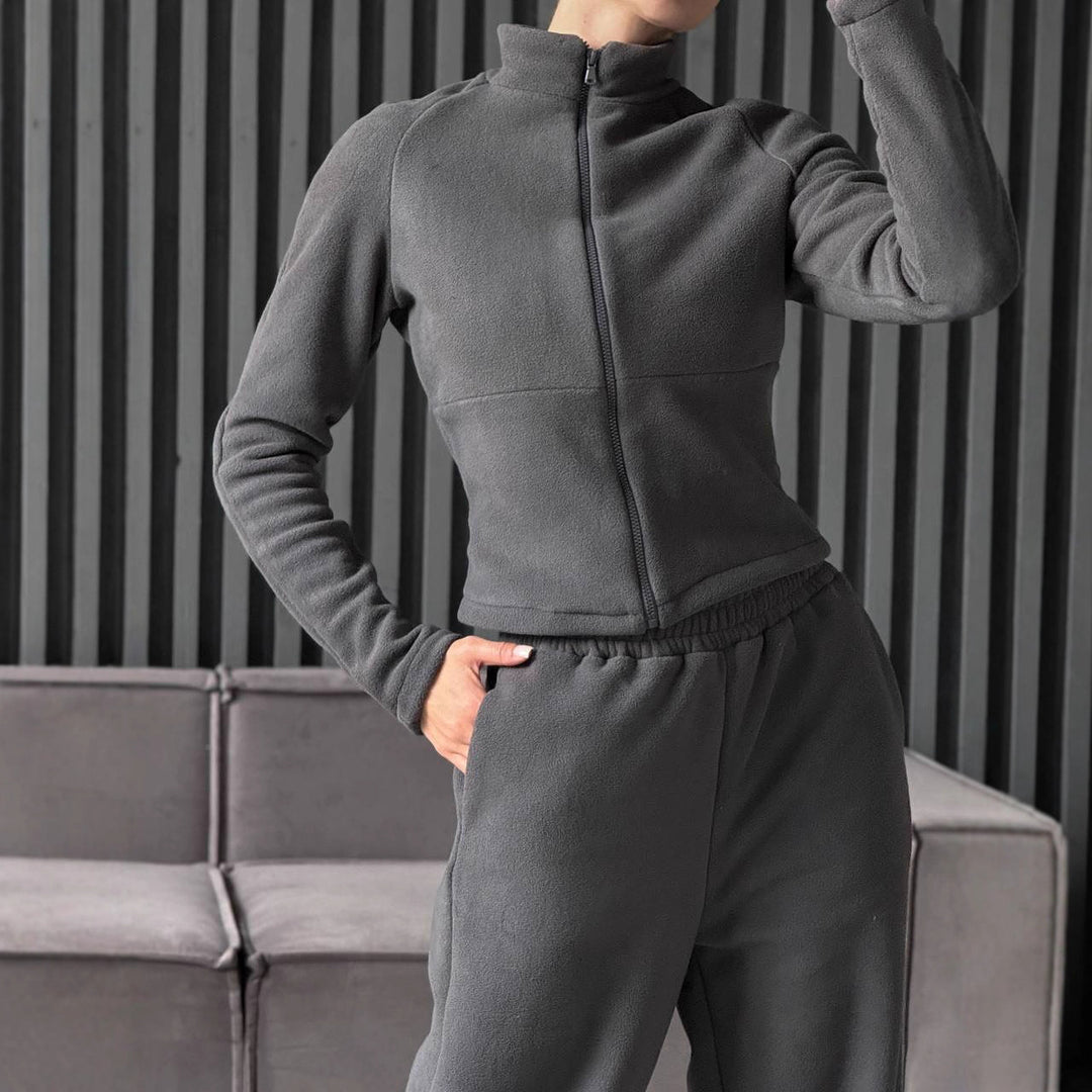 Damen Fleece-Jogginganzug mit hohem Kragen und praktischen Taschen Drune