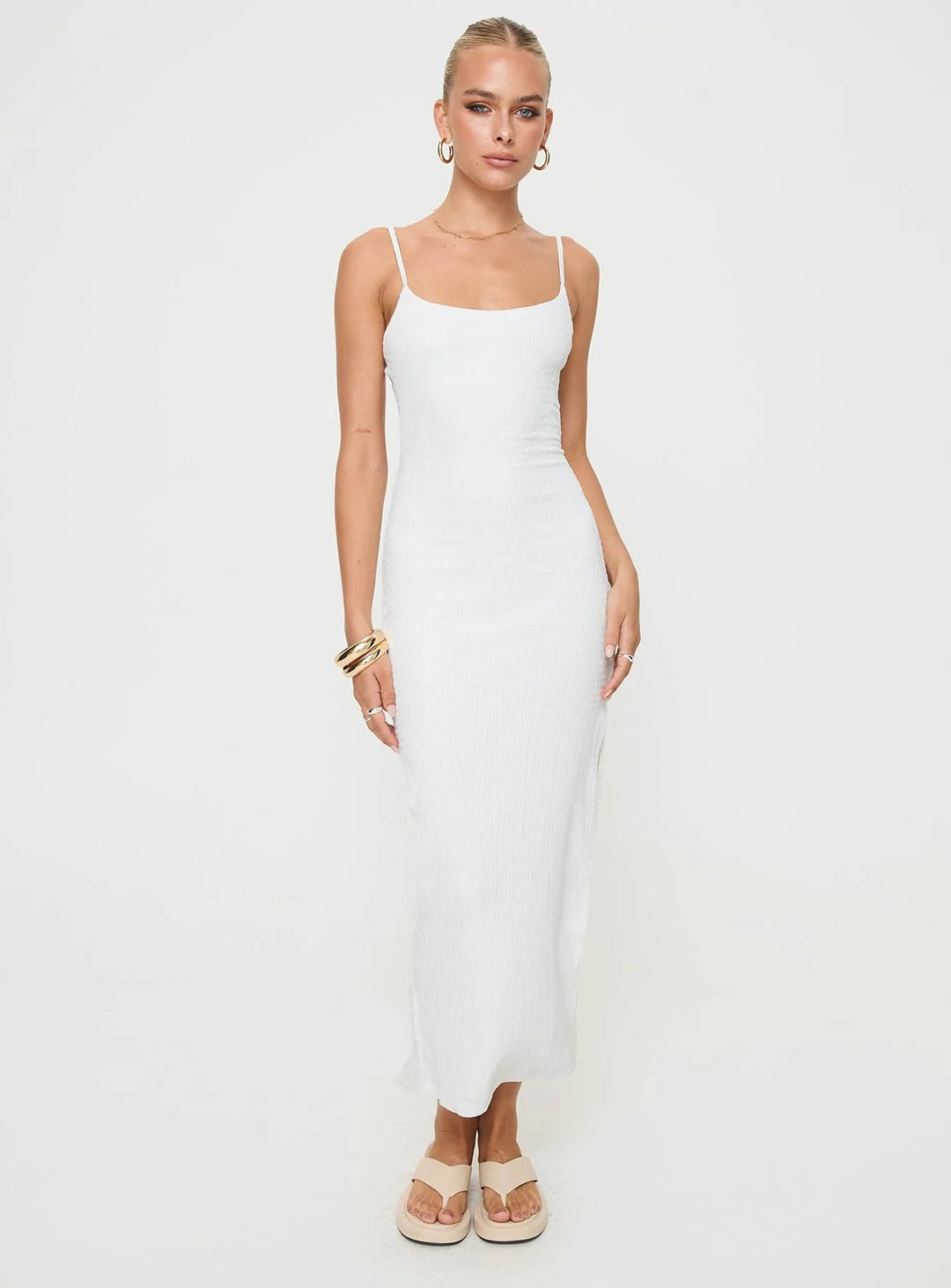 Damen Maxikleid mit schmalen Spaghettiträgern und figurumspielendem Schnitt Drune
