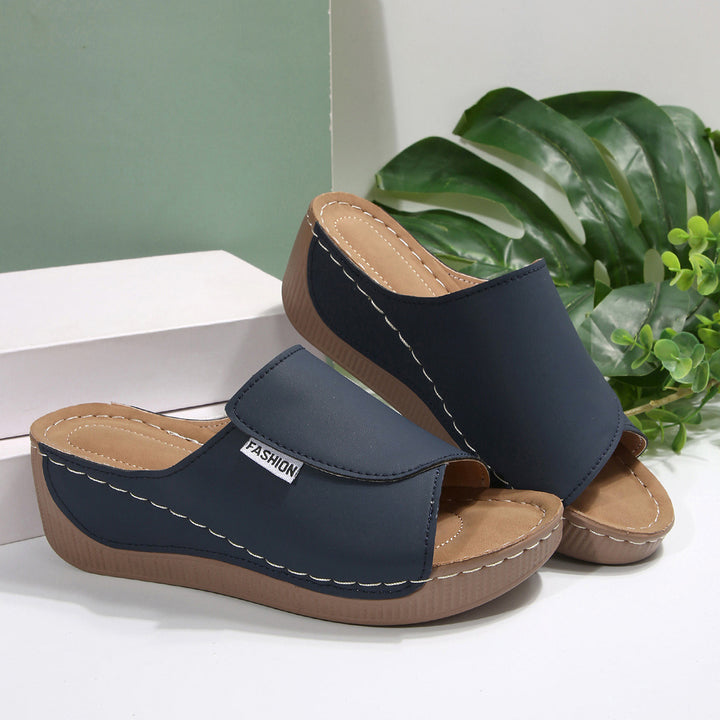 Damen Flip-Flop-Pantoletten mit ergonomischer Sohle und modischem Riemendesign Drune