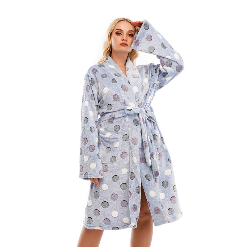 Damen Kuscheliger Bademantel mit Punkten Drune