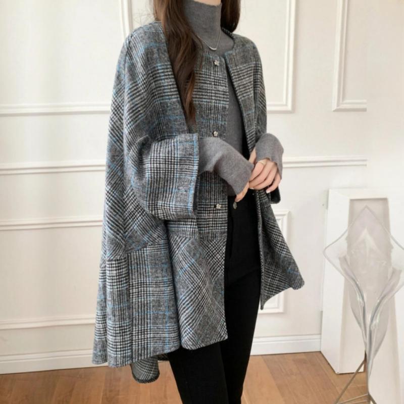 Damen Oversized Cardigan im modernen Karomuster Drune