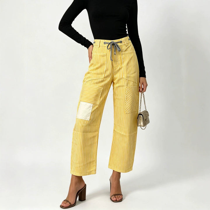 Damen nan High‑Waist Relaxed‑Hose mit vertikalem Streifenmuster, aufgesetzten Knie‑Patches und Kordelzug Drune