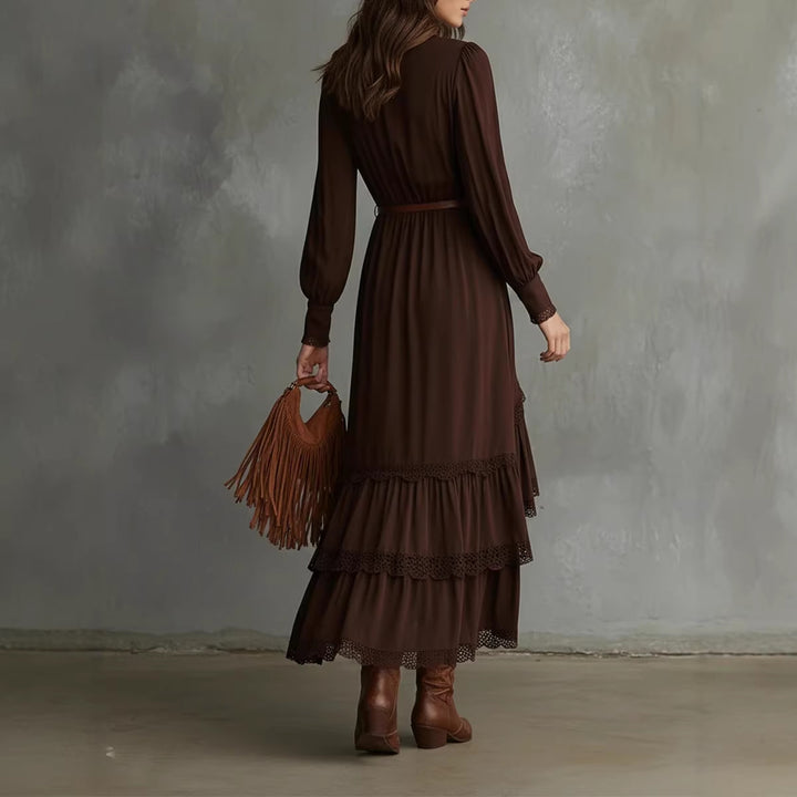 Damen Wickelkleid mit Spitzendetails und fließendem Saum Drune