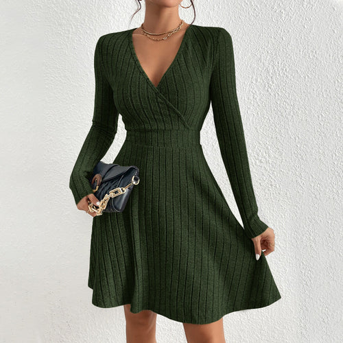 Damen Strickkleid mit elegantem V-Ausschnitt und tailliertem Schnitt Drune