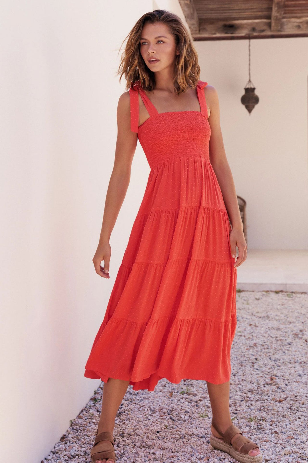 Damen Maxi Kleid mit fließendem Schnitt und verstellbaren Trägern Drune