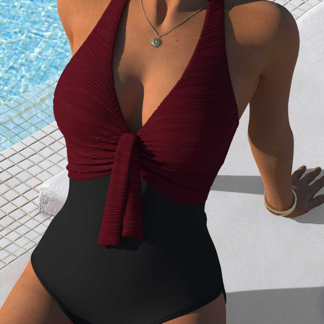 Damen Einteiler Badeanzug mit raffinierten Wickeldetails und hohem Schnitt Drune
