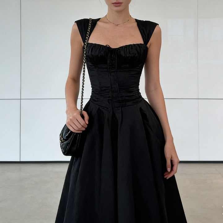 Damen Elegantes Ballkleid mit Raffungen und trägerlosem Oberteil Drune