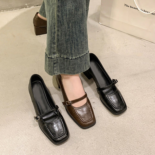 Damen Mary Jane Pumps mit quadratischer Zehenpartie und Blockabsatz mit anpassbarem Riemen Drune