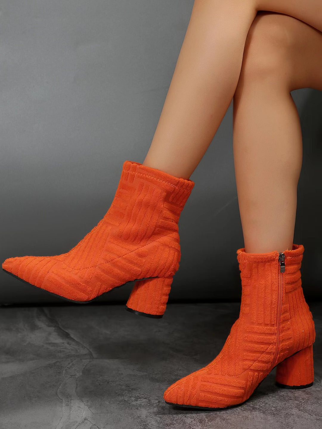 Damen Stiefeletten mit zeitgemäßem Strickdesign und komfortablem Blockabsatz Drune
