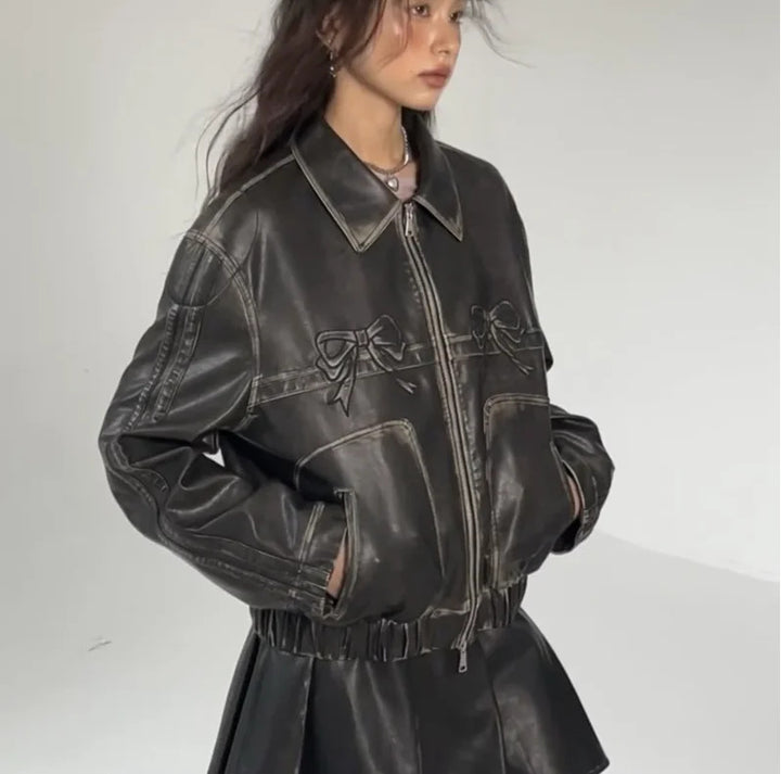 Damen Kunstlederjacke mit Rüschen und elastischem Saum Drune