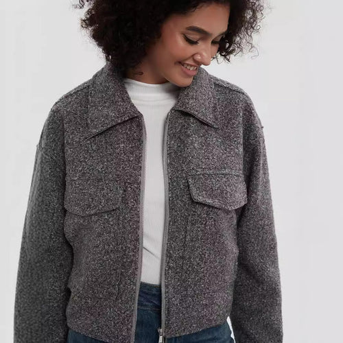 Damen cropped Utility-Jacke mit doppelten Brusttaschen Drune